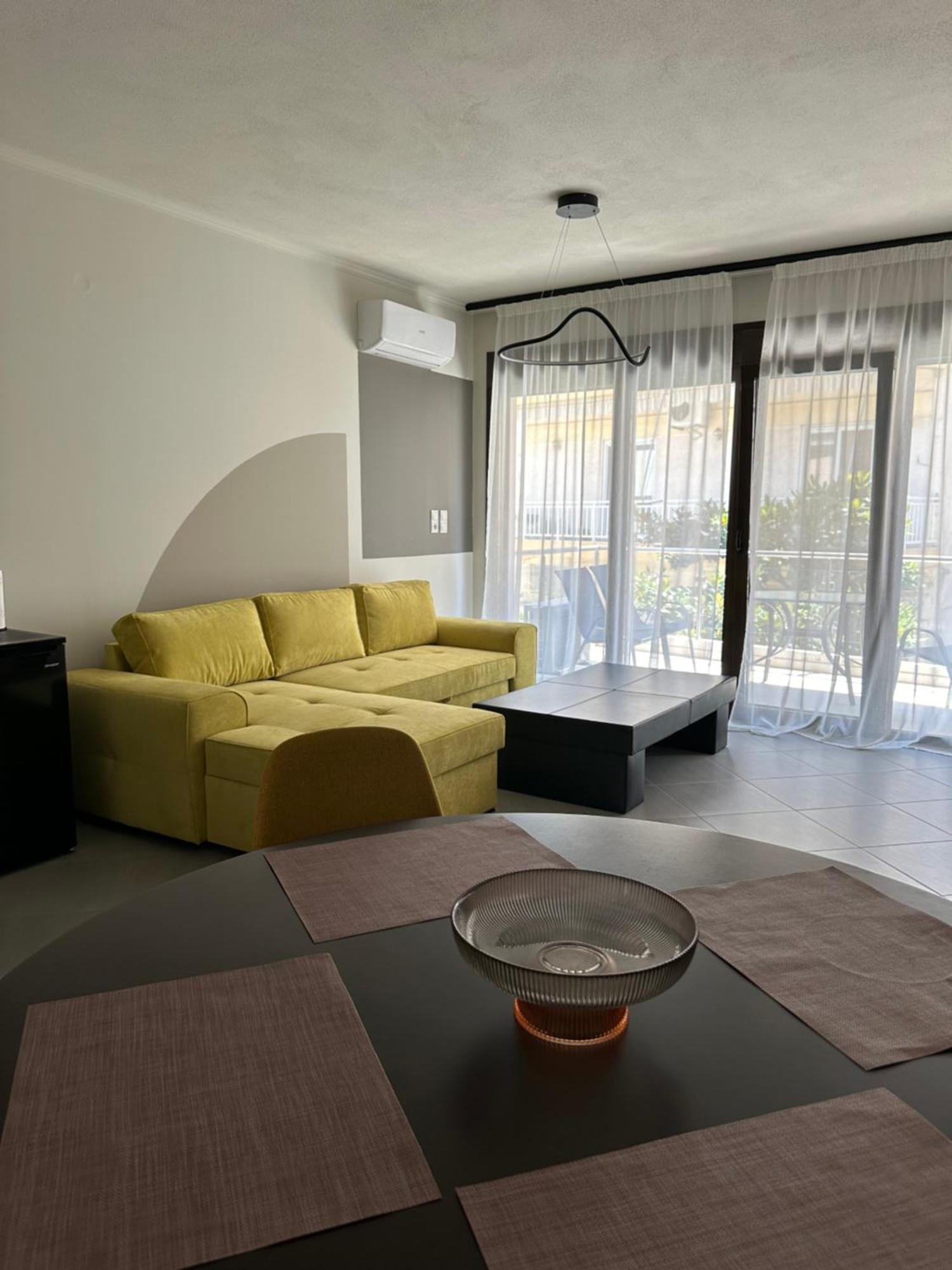 Snappyb Living Spaces Alexandroúpoli Extérieur photo